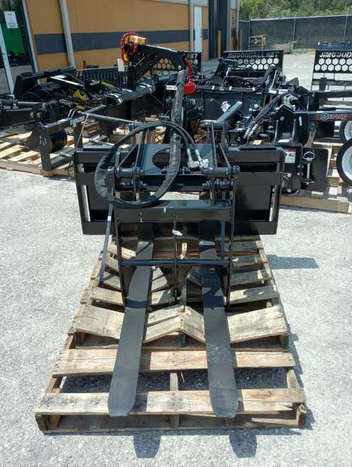 PRIME PALLET FORK/GRAPPLE FOR SKID STEER 5500 LB. CAP. 48" FORKS UNIVERSAL MOUNT
