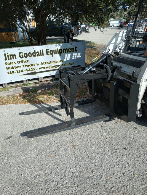 PRIME PALLET FORK GRAPPLE FOR SKID STEER 5500 LB CAPACITY 48" FORKS MADE IN USA