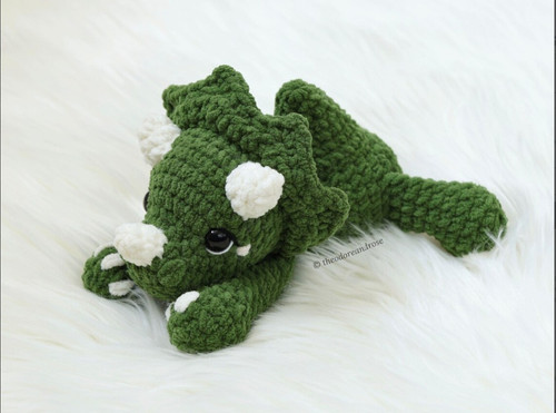 Sera Triceratops Plushie Kit