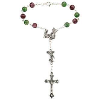 (AR119C) RED AND GREEN HOLY FAMILY AUTO