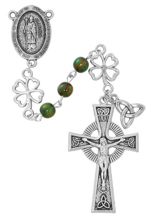(P674C) 6MM GREEN IRISH ROSARY