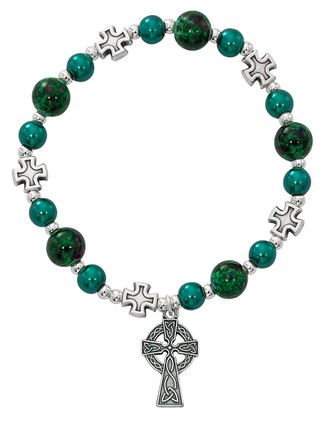 (BR827C) GREEN CELTIC STRETCH BRACELET