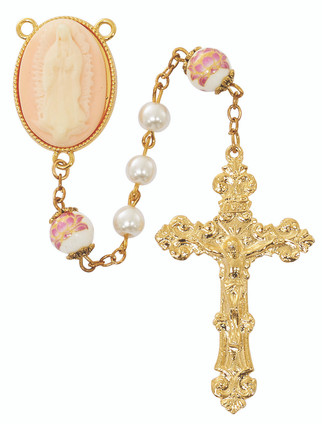 (R919F) 6MM PEARL GUADALUPE CAMEO RSRY