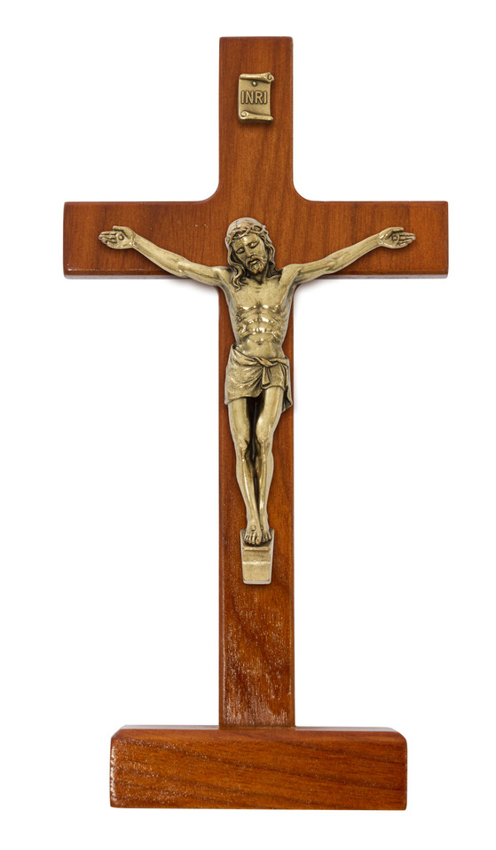 (80-215) 8" WALNUT STAIN STAND CRUCIFIX