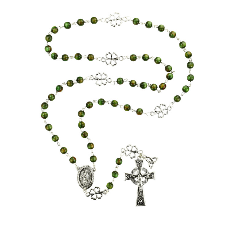 (P674X) 6MM GREEN SHAMROCK ROSARY