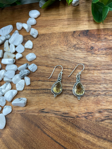 Citrine Silver Earrings – Joyful Crystal Jewelry for Abundance, Confidence & Positive Energy