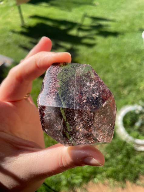 Garden Quartz Freeform – Manifestation, Healing & Past-Life Connection