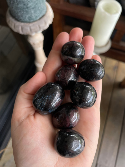 Arfvedsonite Tumbled Stone – Transition, Perspective & Rebirth