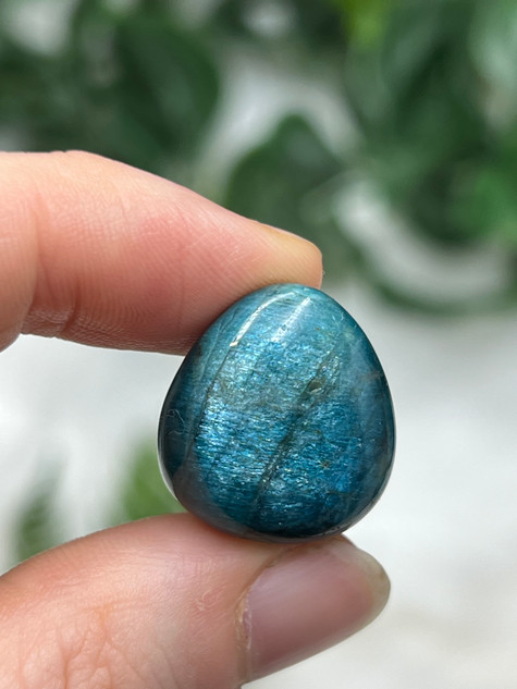 A-Grade Blue Apatite Hand Cut Tumbled Stone with vibrant blue tones. A crystal for clarity, motivation, focus, communication, intuition and inspired action.