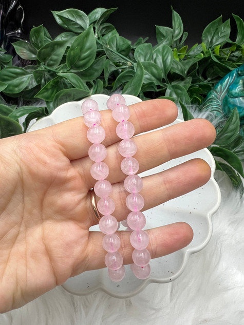 Rose Quartz – Love, Self-Love & Emotional Healing