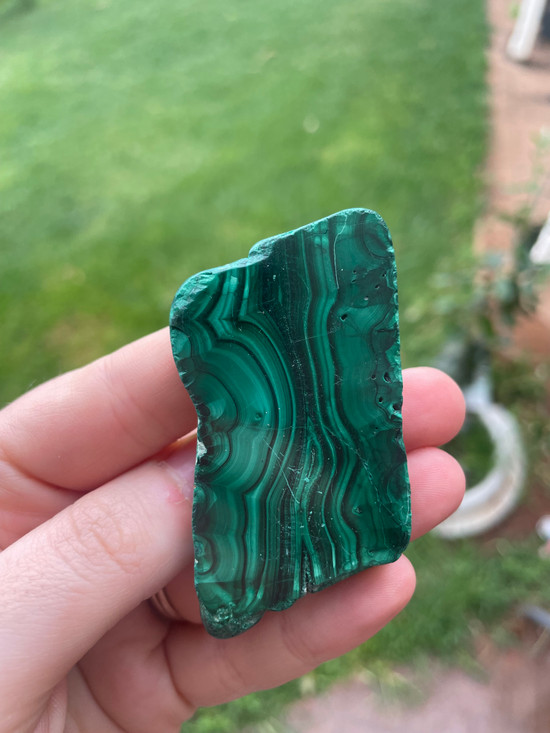 Malachite Slice – Protection, Balance & Emotional Healing