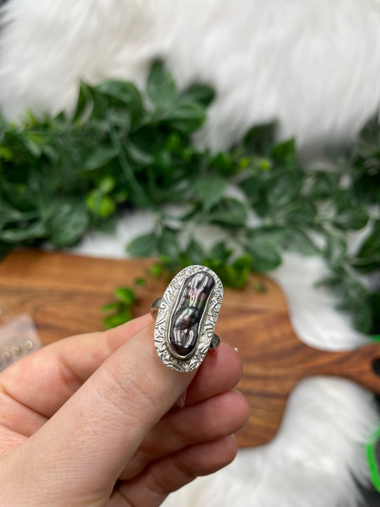 Black Pearl Adjustable Ring – Wisdom, Elegance & Protection (Sterling Silver)