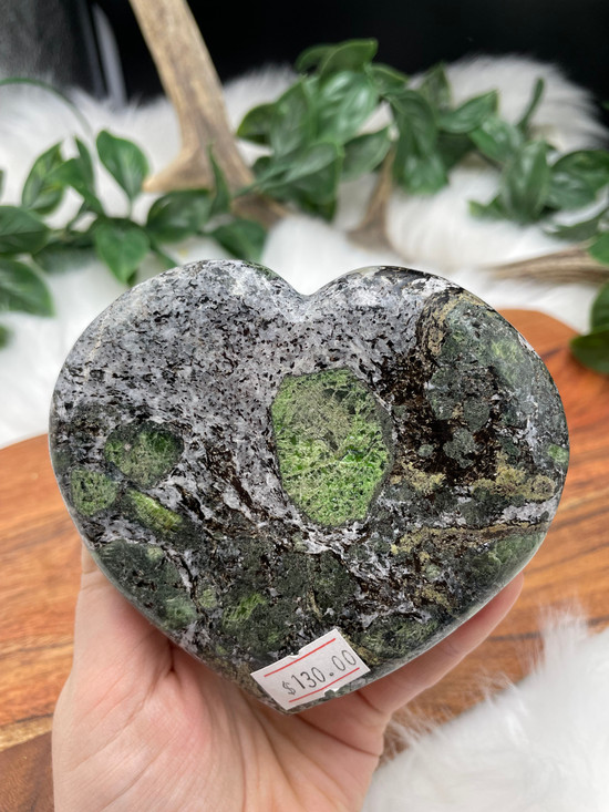 Diopside heart