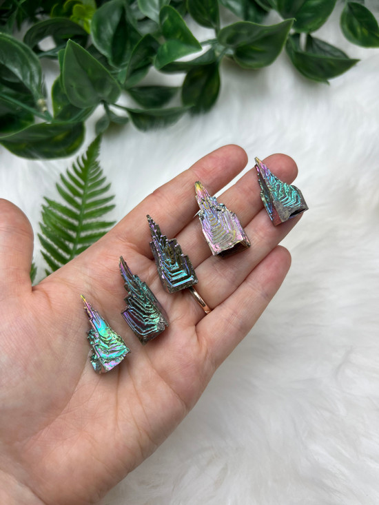 Mini Bismuth Towers with rainbow metallic colour and geometric formations. A beautiful crystal for transformation, focus, creativity and moving forward with confidence.