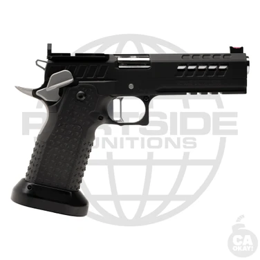 TITAN V3 2 TONE [IN STOCK AS OF 08/29/26]