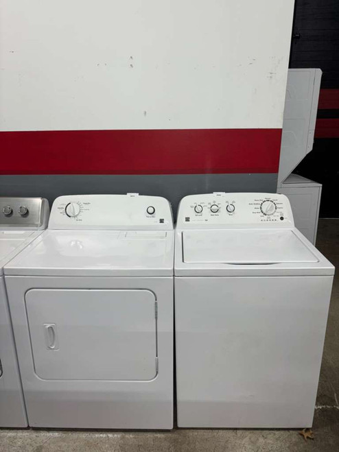 Washer and Gas Dryer Set