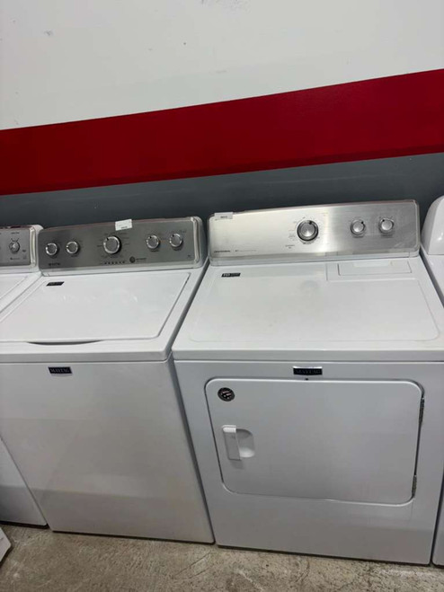 Washer and Gas Dryer Set $650