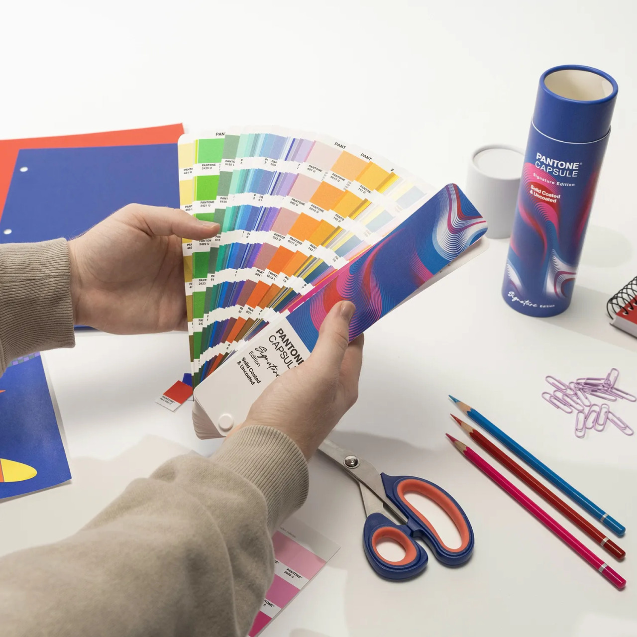 PANTONE® USA | PANTONE CAPSULE SIGNATURE EDITION