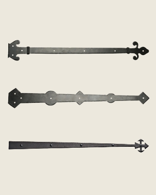 Door Straps and Clavos Image