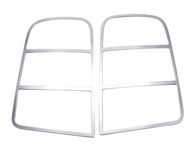 Tail Light Trim Polished 05-09 Mustang DRA5R3Z-13489-C