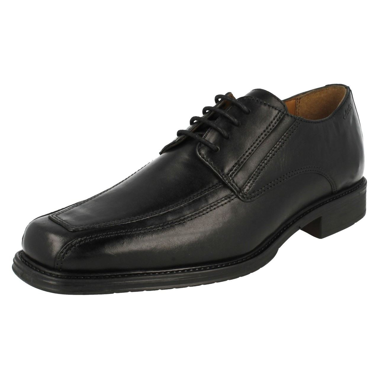 clarks mens lace up shoes