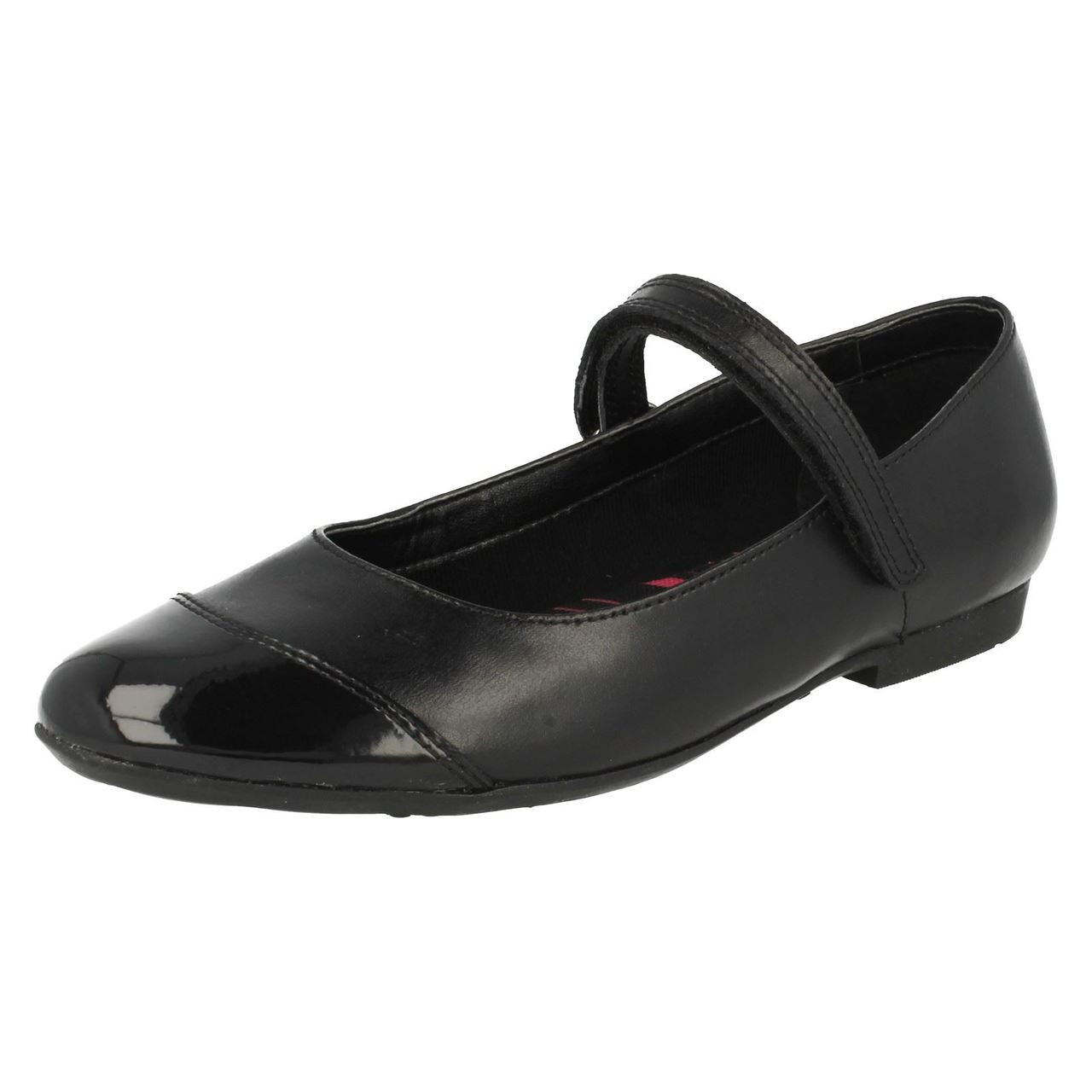 Clarks black deals school shoes girls