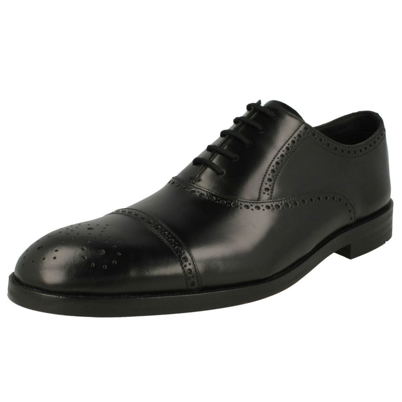 clarks cap toe oxford