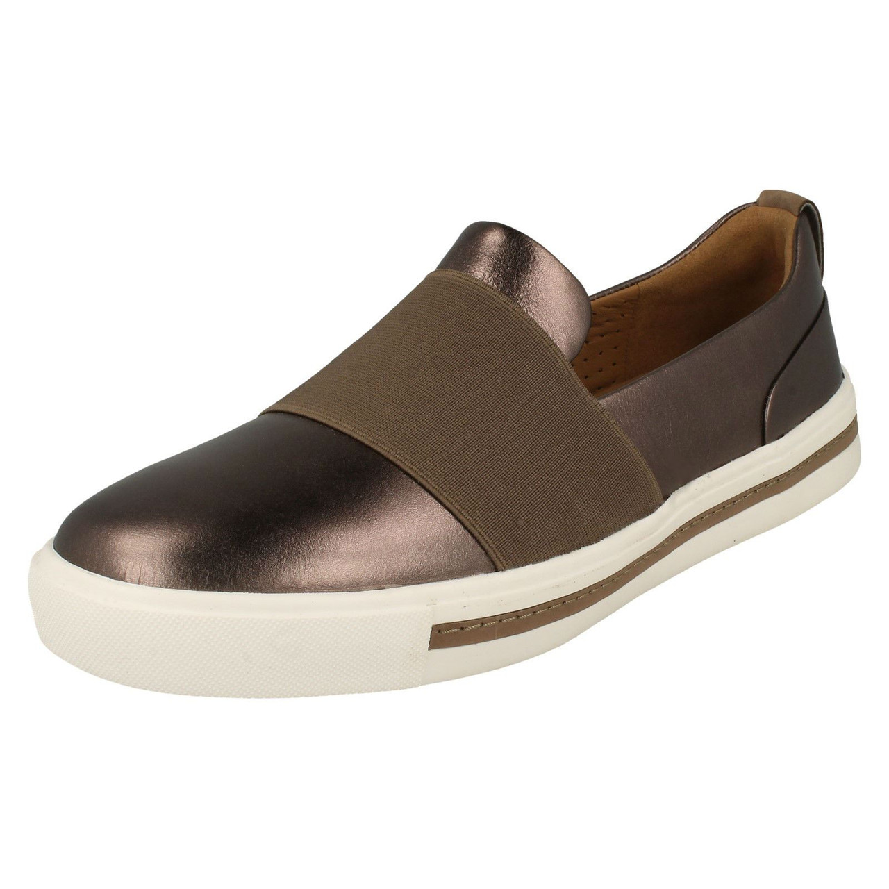 clarks ladies slip ons