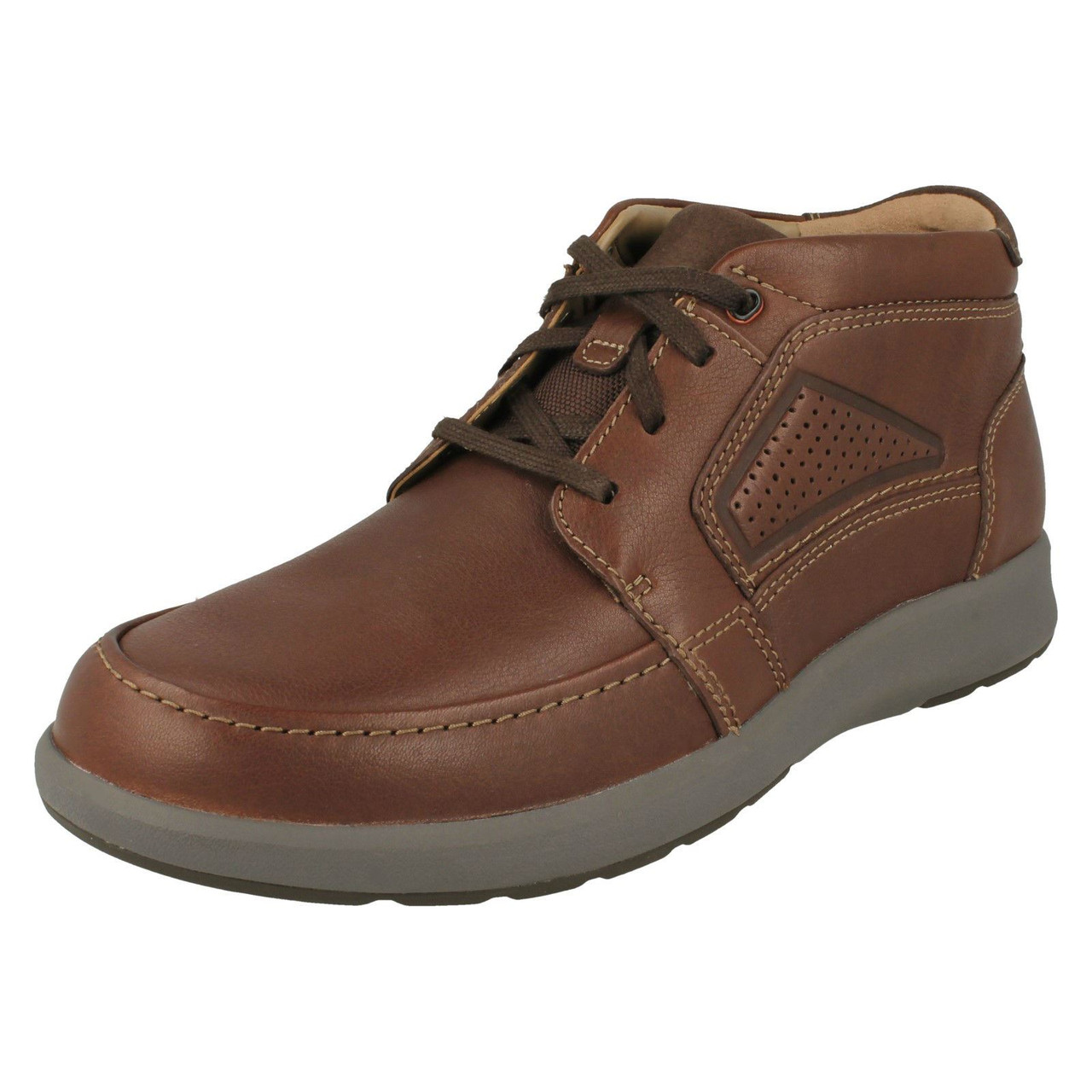 clarks un trail