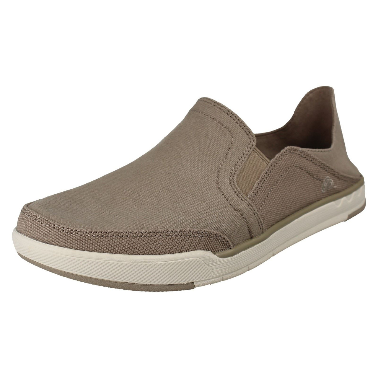 clarks cloudsteppers slip on shoes