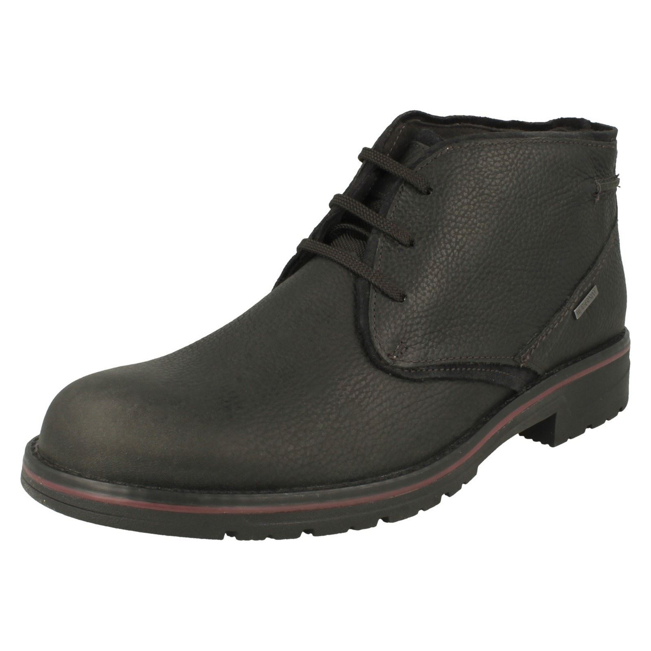 Clarks deals seconds boots