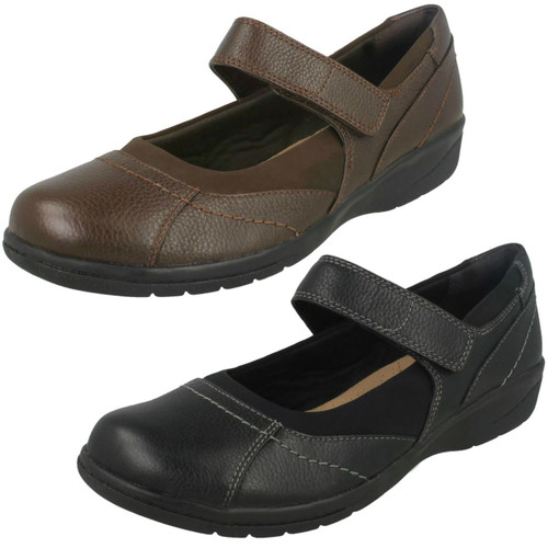 Clarks ladies wide sales fit shoes sale