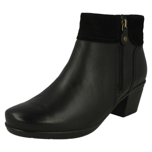 clarks emslie twist boots