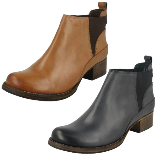 clarks cheyn work ankle boots