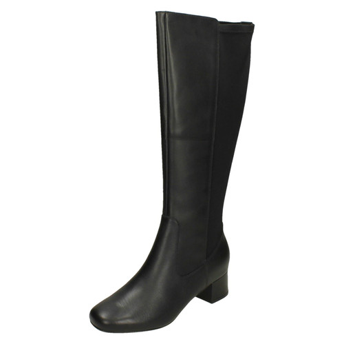 clarkdale sona boots