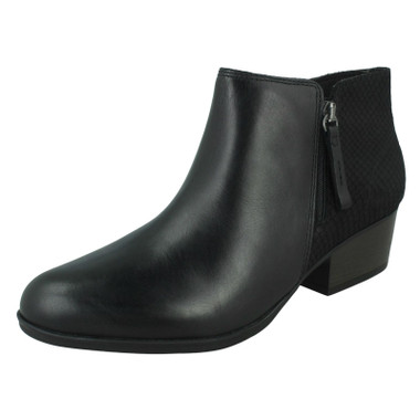 adreena hope bootie clarks