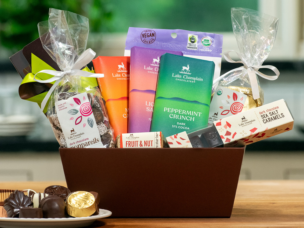 Dark Chocolate Gift Basket: Gourmet Dark Chocolate Gift Baskets