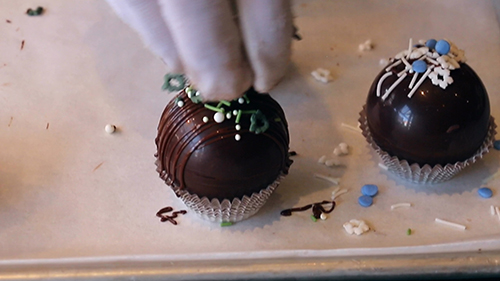 decorating hot chocolate bombs