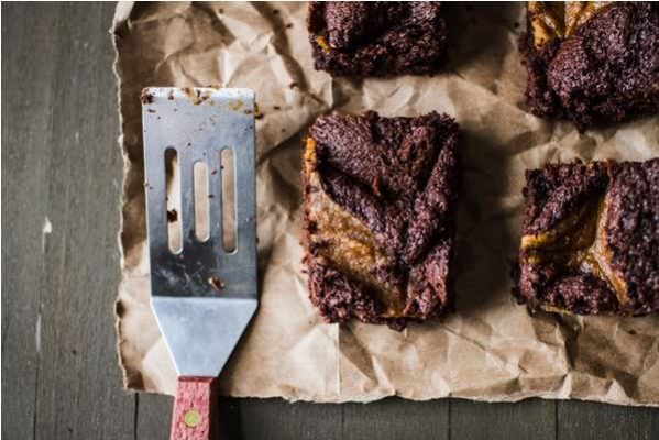 pumpkin spice swirl brownies