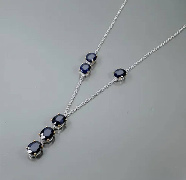 colier safir