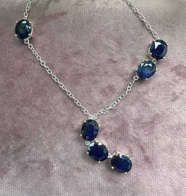 colier safir