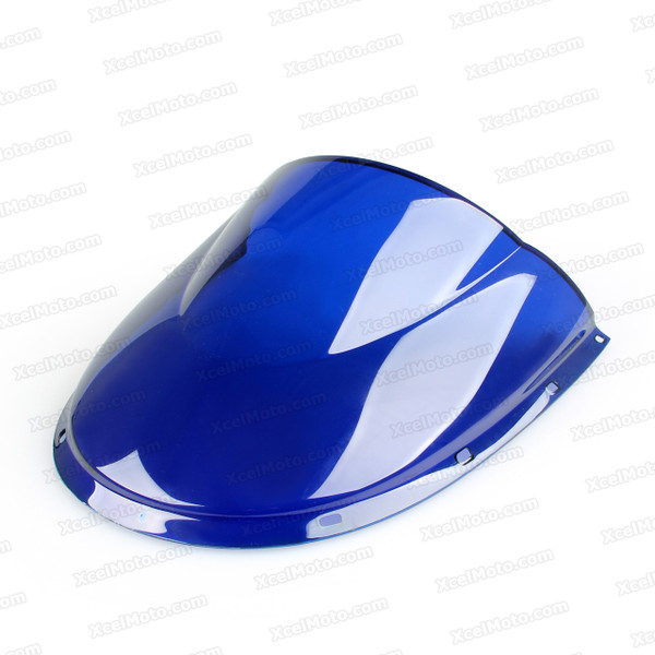 Motorcycle racing windscreen for Ducati 748/916/996/998, formed with a wedge-shaped bubble in the center of the windscreen, the racing windscreen is an efficient design that deflects wind off the rider, allowing higher speeds and improved rider comfort.