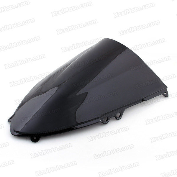 Motorcycle racing windscreen for Ducati Panigale 899/1199, formed with a wedge-shaped bubble in the center of the windscreen, the racing windscreen is an efficient design that deflects wind off the rider, allowing higher speeds and improved rider comfort.