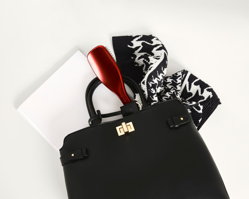 The Devil Wears Prada and Tangle Teezer The Ultimate Detangler™ – Il Diavolo Veste Prada Limited Edition