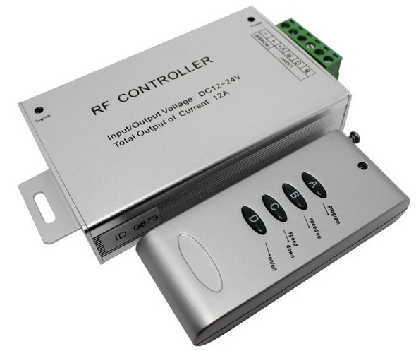 RGB LED controller module with compact housing and multi channel output terminals