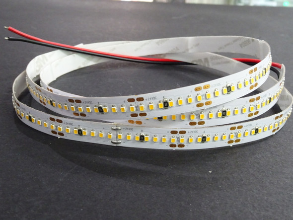 SMD 2216 280 pcs/m Non-Waterproof 19.2W/m 24V  REDUCED