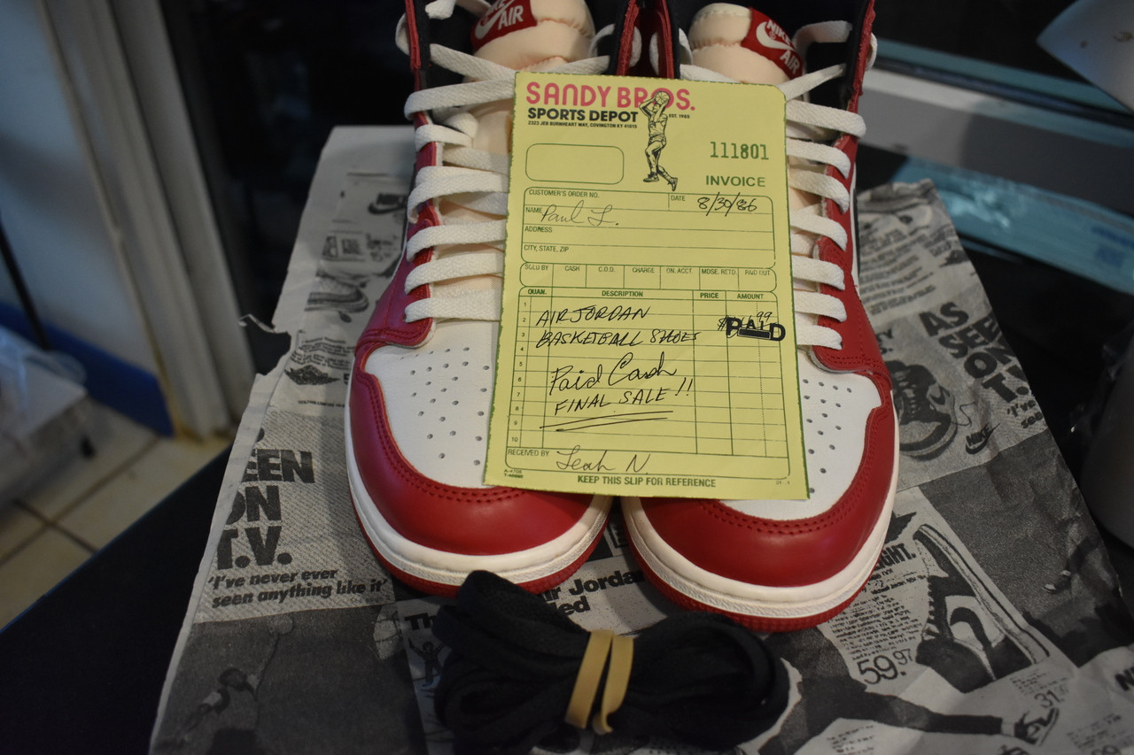 Jordan 1 Retro High OG Chicago Reimagined Lost & Found 2022 