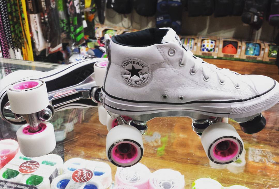 roller skating shoes shop near me