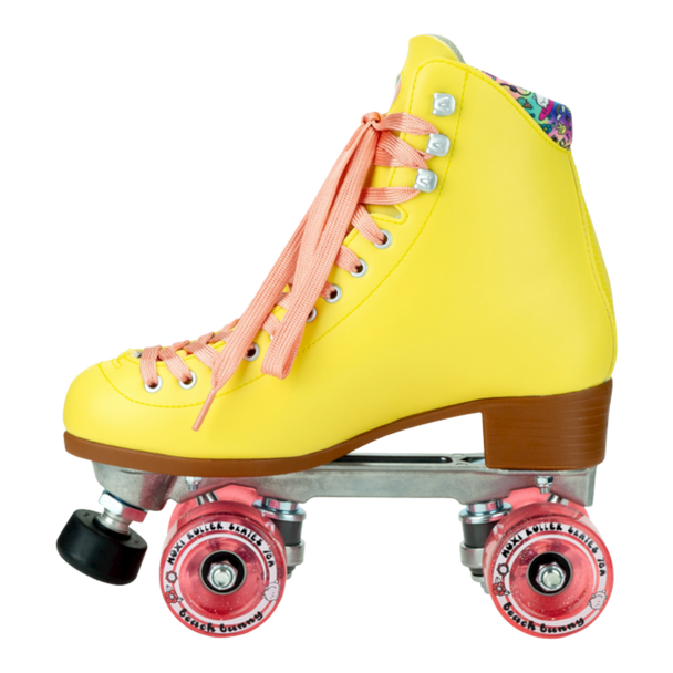 Moxi Skates - Beach Bunny Strawberry Lemonade Mens size 10, Womens size 11 - Indoor / Outdoor Roller Skates