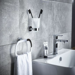 TAPS / WASTES / RADIATORS / MIRRORS / ACCESSORIES